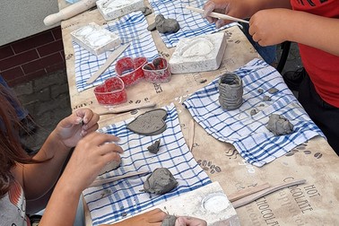 Warszaty ceramiczne podczas II Powiatowego Festiwalu Lokalnych Smaków i Rękodzieła